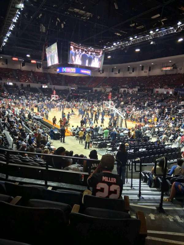 Pechanga Arena, bloc: L21A, rangée: 4, place: 1