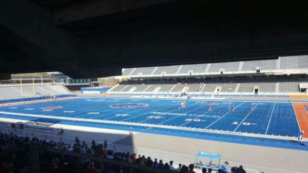 Albertsons Stadium, bloc: 6, rangée: W, place: 9