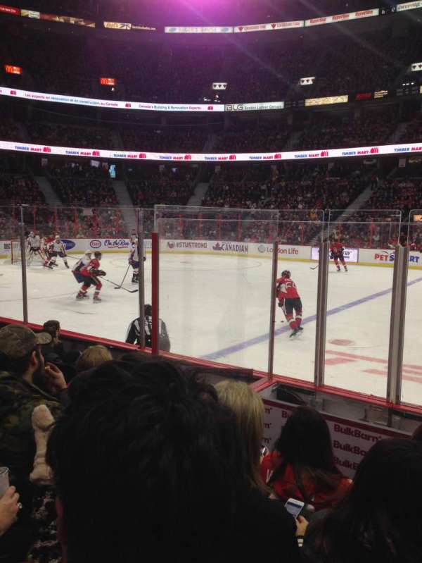 Canadian Tire Centre, bloc: 116, rangée: F, place: 13