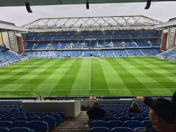 Ibrox Stadium, bloc: GR4, rangée: O, place: 114
