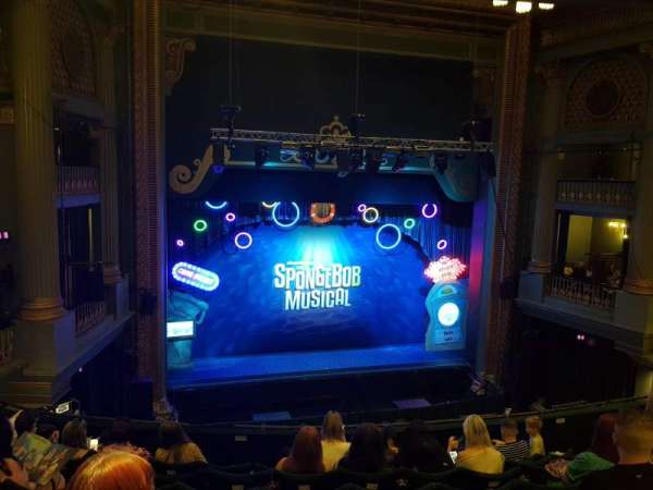 Manchester Opera House, bloc: Circle, rangée: H, place: 31