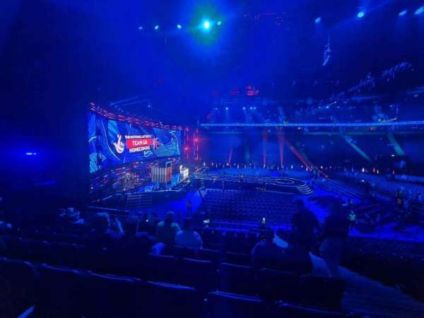 AO Arena, bloc: 102, rangée: Q, place: 27