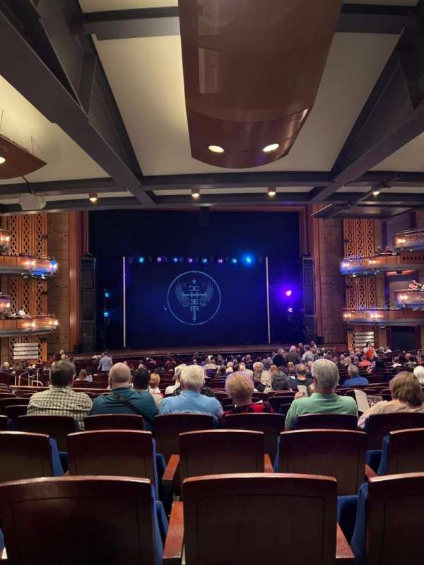 Walt Disney Theatre - Dr. Phillips Center, bloc: Upper Orchestra C, rangée: Z, place: 106