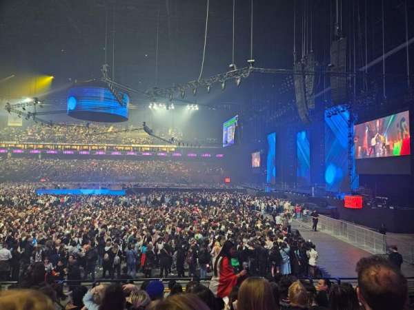 Paris La Défense Arena, bloc: 116, rangée: 15, place: 38