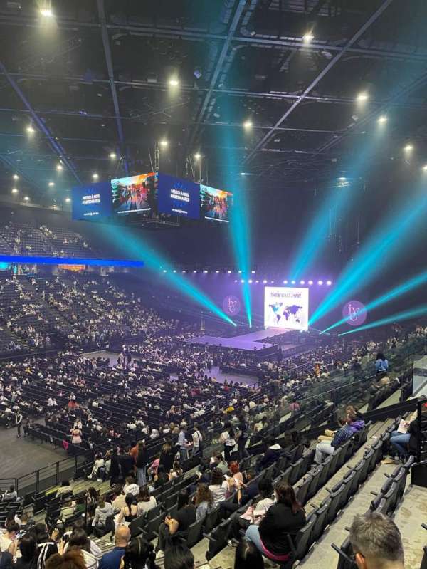 Accor Arena, bloc: Gradin C, rangée: 3, place: 20