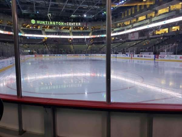 Huntington Center, bloc: 113, rangée: B, place: 7