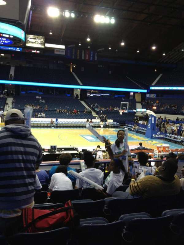 Allstate Arena, bloc: 110, rangée: G, place: 26
