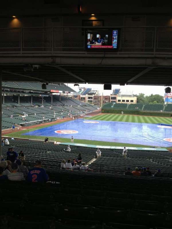 Wrigley Field, bloc: 222, rangée: 19, place: 15