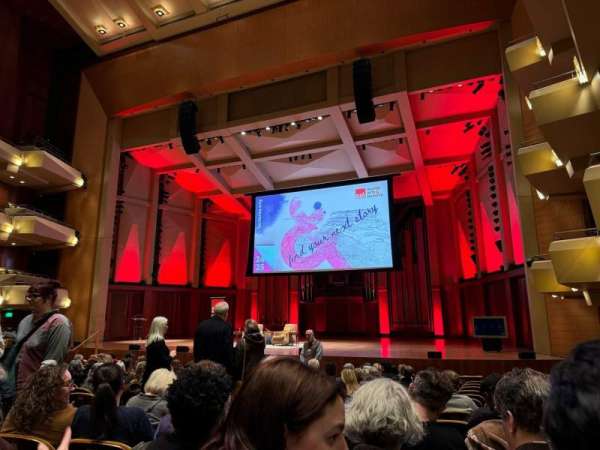 Benaroya Hall, bloc: Orchestra R, rangée: T, place: 6