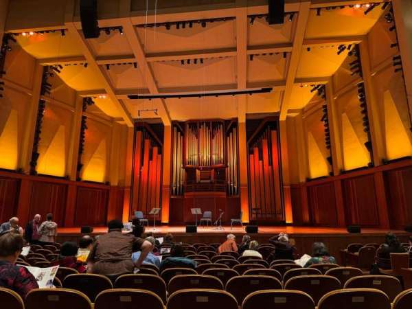 Benaroya Hall, bloc: Orchestra C, rangée: M, place: 3