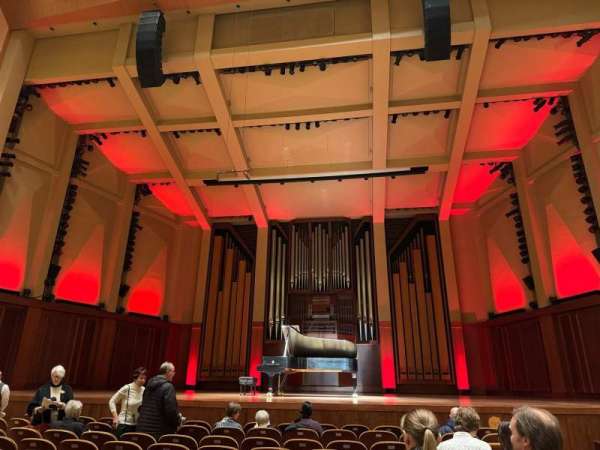 Benaroya Hall, bloc: Orchestra C, rangée: K, place: 4