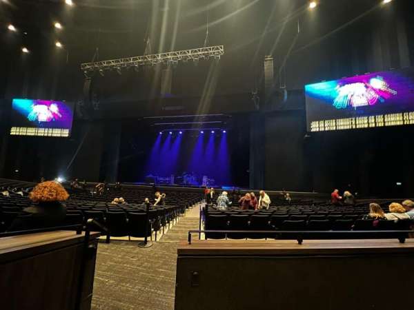OLG Stage at Fallsview Casino, bloc: 10, rangée: B, place: 16