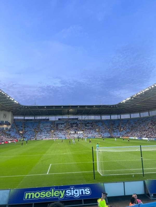 Coventry Building Society Arena, bloc: 9, rangée: J