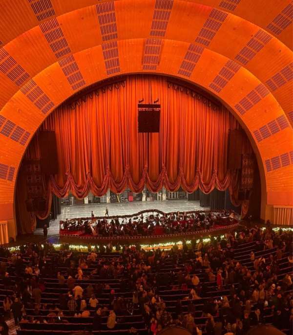 Radio City Music Hall, bloc: 2nd Mezzanine 5, rangée: A, place: 507