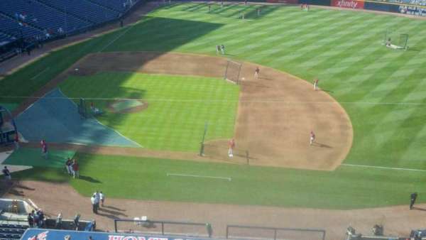 Turner Field, bloc: 413, rangée: 15, place: 5