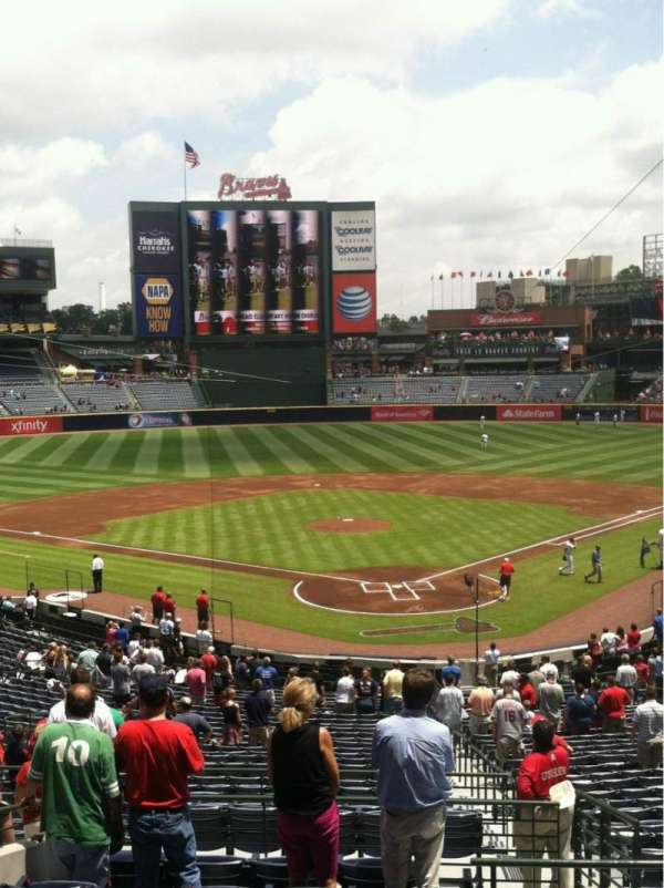Turner Field, bloc: 202, rangée: 10, place: 2