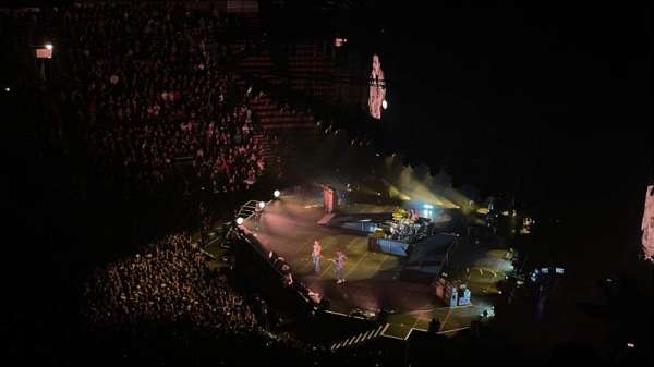 Scotiabank Arena, bloc: 321, rangée: 10, place: 23