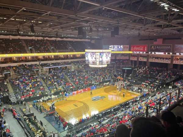 Denny Sanford Premier Center, bloc: 206, rangée: E, place: 12