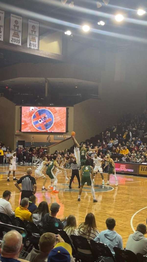 Sanford Pentagon, bloc: 108, rangée: 5