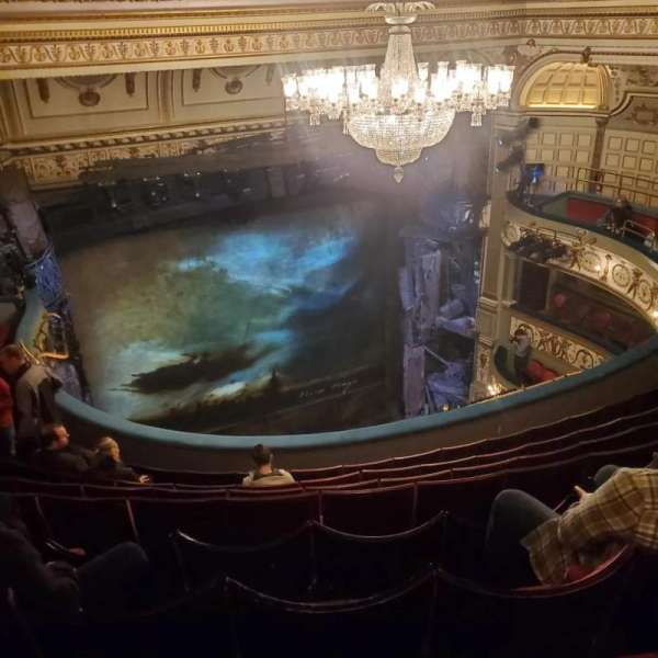 Sondheim Theatre, West End, bloc: Grand Circle, rangée: H, place: 26, 27