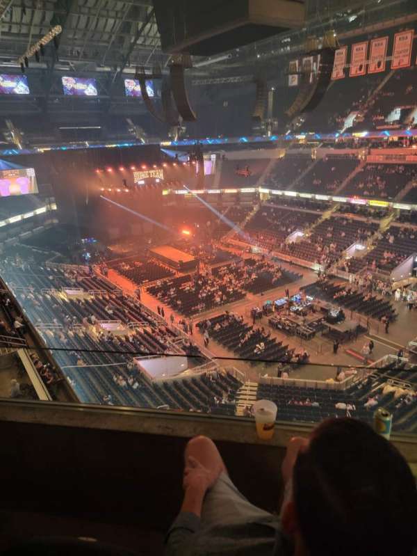 Gainbridge Fieldhouse, bloc: 221, rangée: 2, place: 1