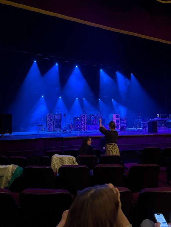 Palace Theatre, Albany, bloc: Orchestra LC, rangée: DD, place: 11