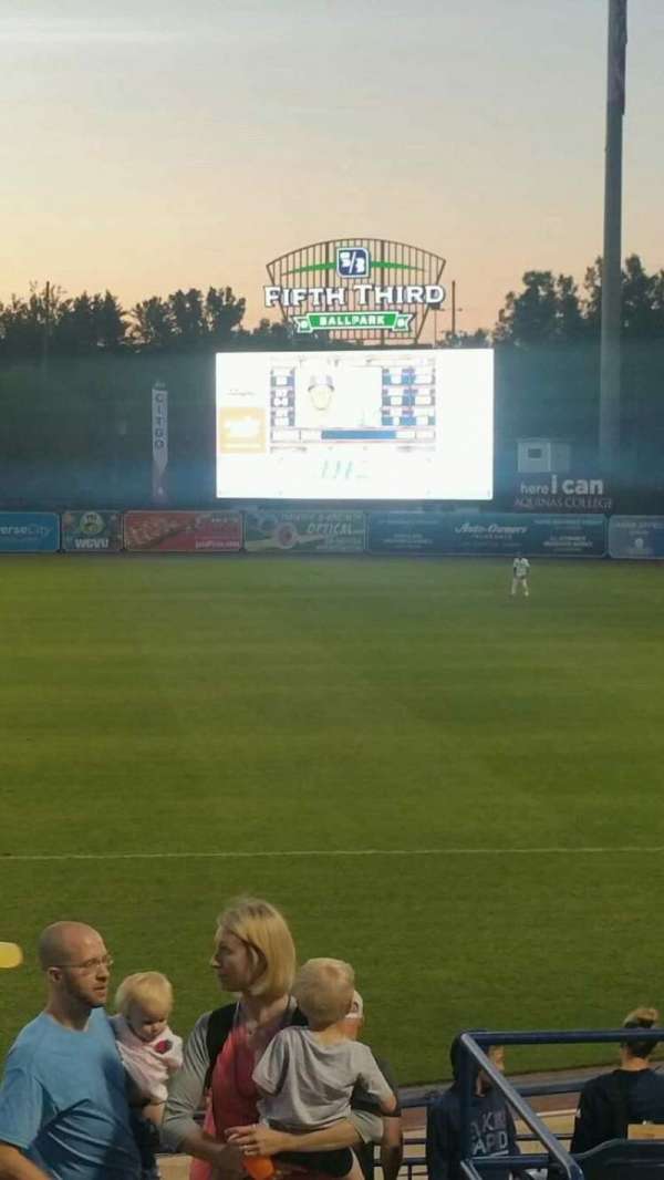 LMCU Ballpark, bloc: 210, rangée: 15, place: 1
