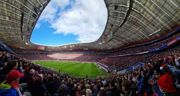 Allianz Arena, bloc: 107, rangée: 18, place: 5