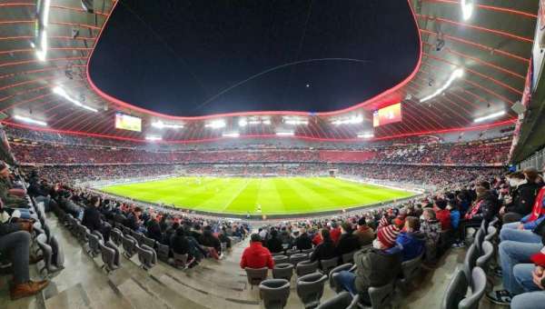 Allianz Arena, bloc: 122, rangée: 25, place: 14