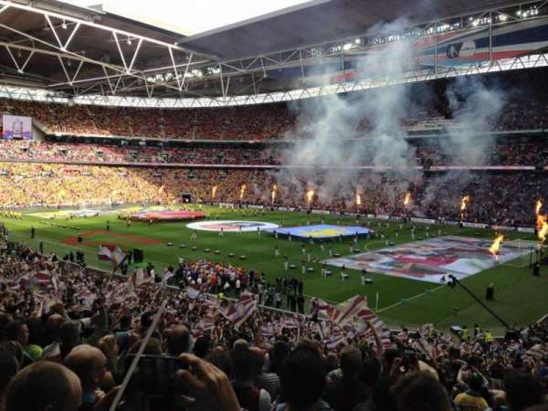 Wembley Stadium, bloc: 139, rangée: 40, place: 170