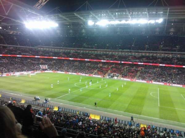 Wembley Stadium, bloc: 224, rangée: 7, place: 242