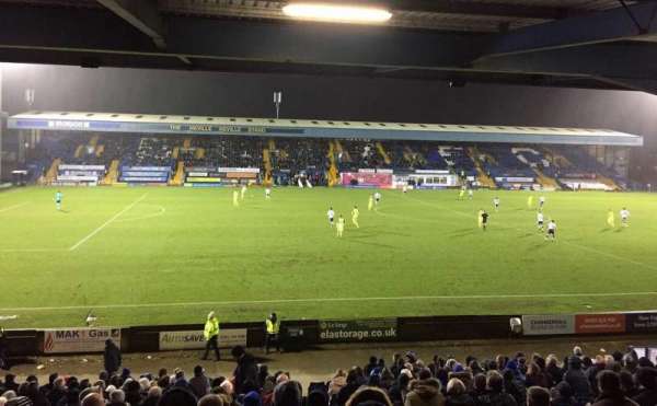 Gigg Lane, bloc: East Stand, rangée: Back