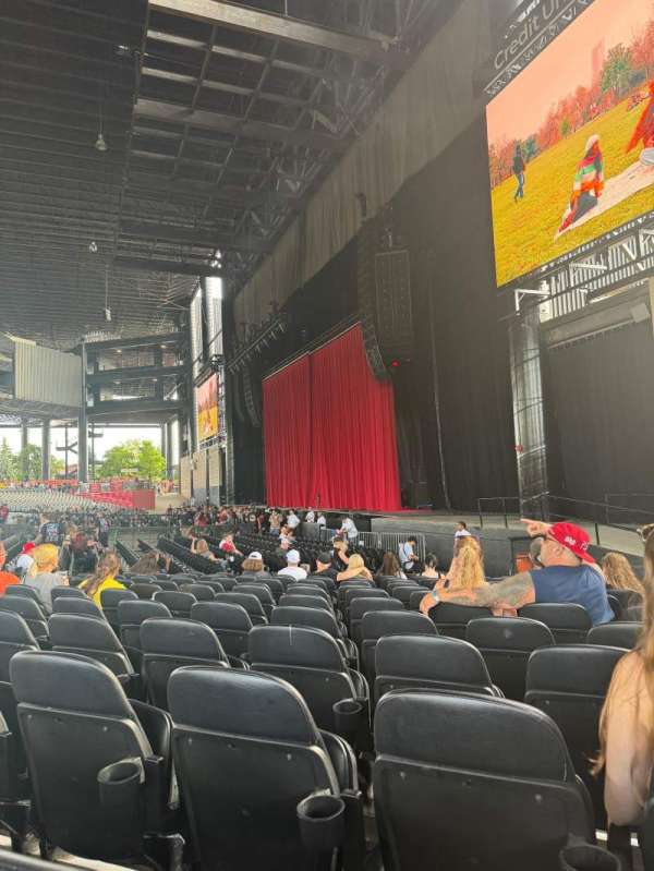 Credit Union 1 Amphitheatre, bloc: 101, rangée: T, place: 6