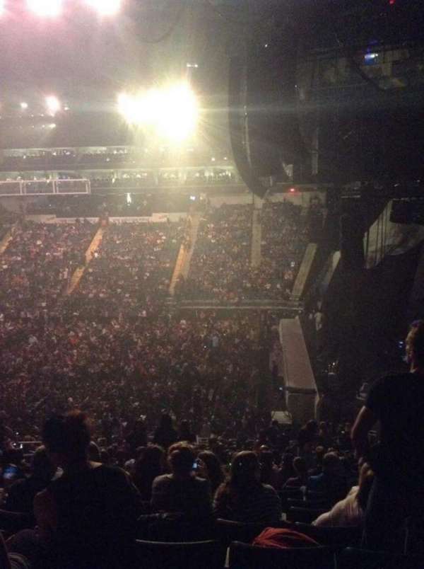 Centre Vidéotron, bloc: 120, rangée: VV, place: 11
