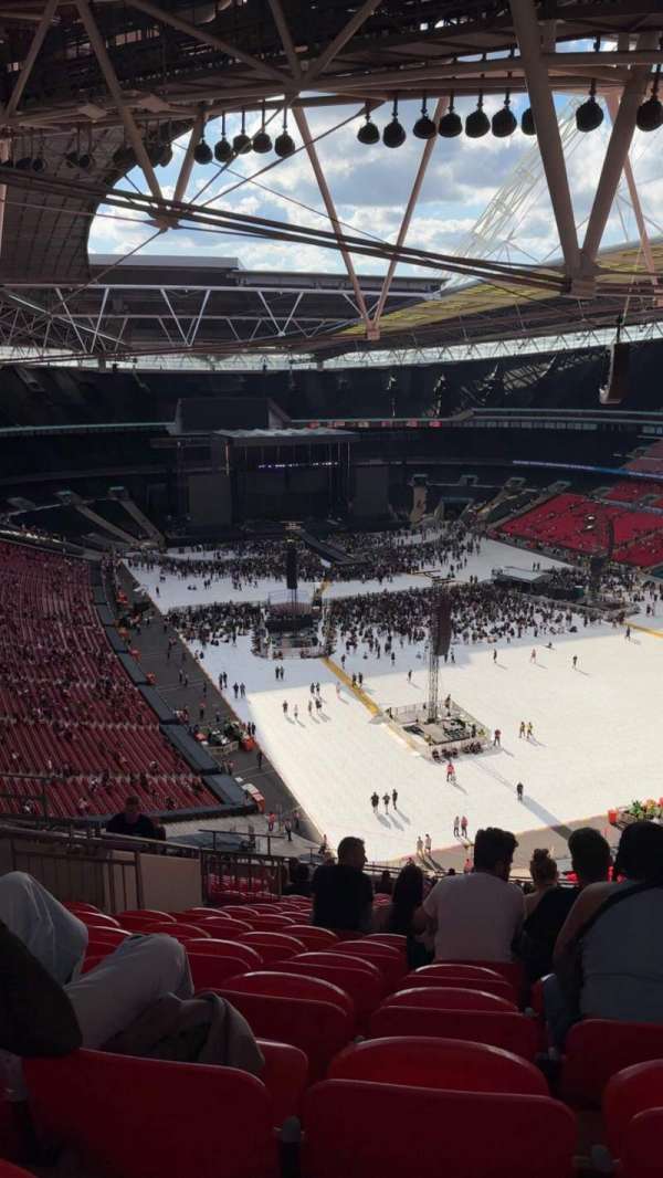 Wembley Stadium, bloc: 518, rangée: 26, place: 125