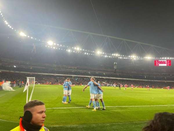 Emirates Stadium, bloc: 20, rangée: 1, place: 625