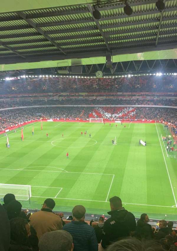 Emirates Stadium, bloc: 100, rangée: 18, place: 251