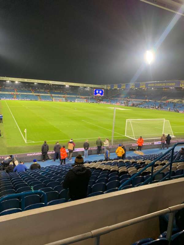 Elland Road, bloc: N12, rangée: D, place: 163