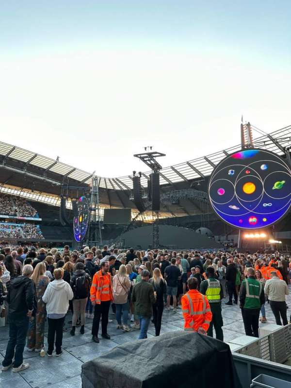 Etihad Stadium, Manchester, bloc: 005, rangée: 4