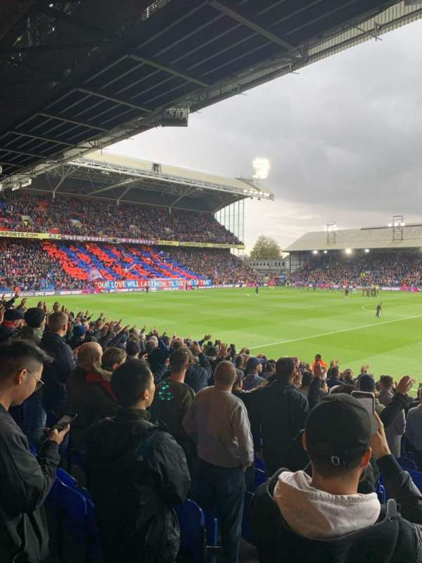 Selhurst Park, bloc: AW-U, rangée: 18, place: 88