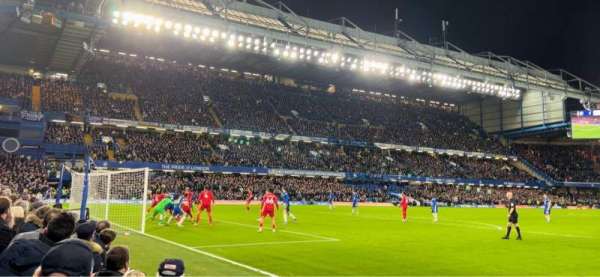 Stamford Bridge, bloc: Matthew Harding Lower 11, rangée: C, place: 30