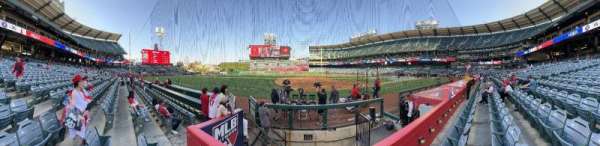 Angel Stadium, bloc: 110, rangée: D, place: 5