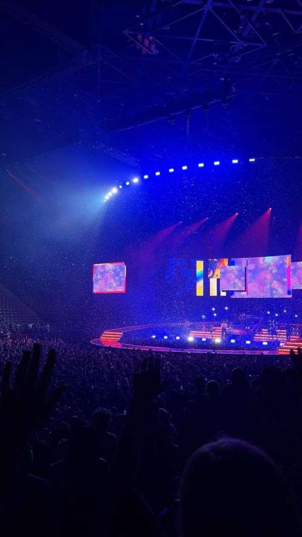 Accor Arena, bloc: E, rangée: 21, place: 13
