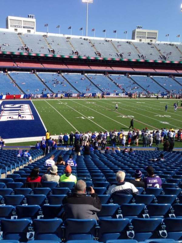 Highmark Stadium, bloc: 138, rangée: 25, place: 15