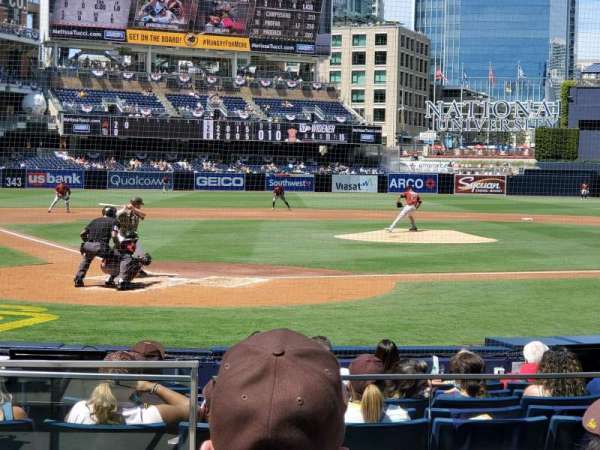 Petco Park, bloc: 103, rangée: 12, place: 1
