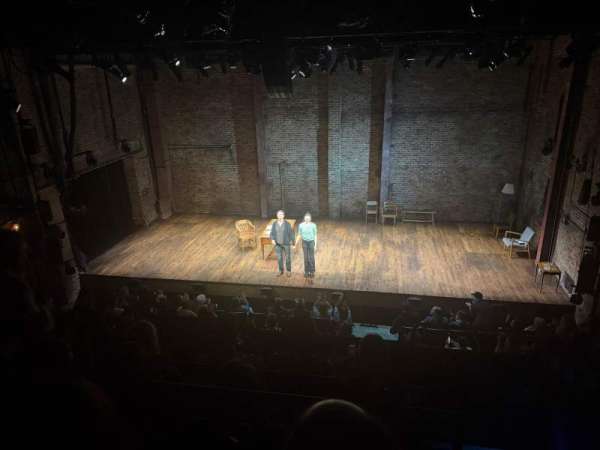 Minetta Lane Theatre, bloc: Mezz, rangée: DD, place: 101