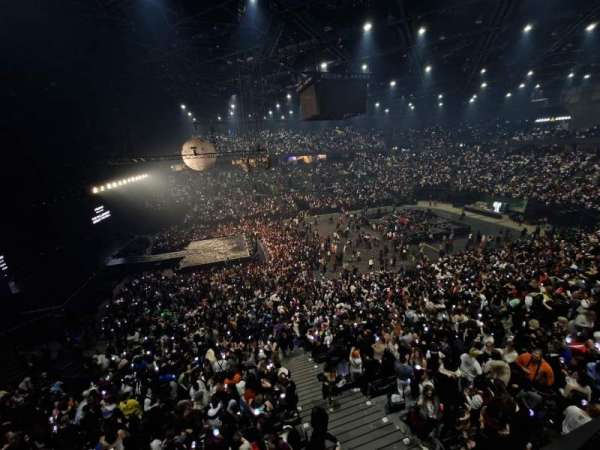 Accor Arena, bloc: Balcon O, rangée: 81, place: 6