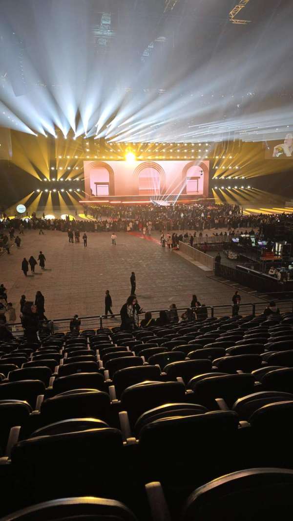 Paris La Défense Arena, bloc: 108, rangée: 25, place: 40