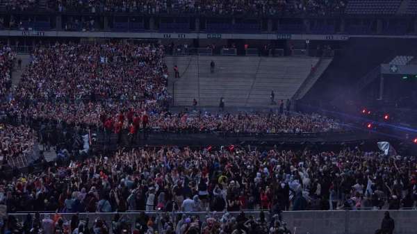 Stade de France, bloc: H1, rangée: 30, place: 11