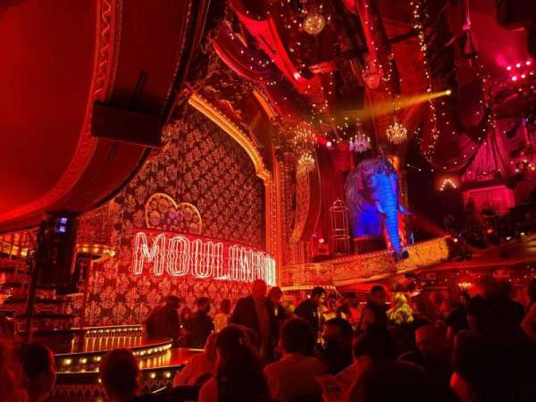 Al Hirschfeld Theatre, bloc: Orchestra L, rangée: K, place: 23